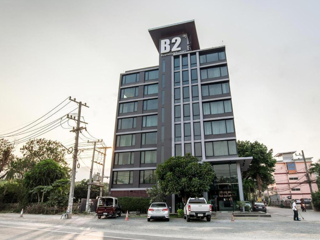 B2 Black Business And Budget Hotel Chiang Mai Exterior photo