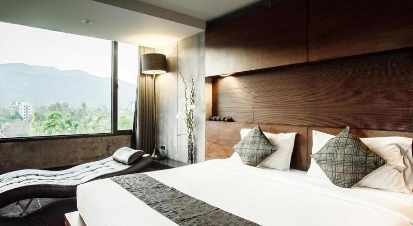 B2 Black Business And Budget Hotel Chiang Mai Exterior photo